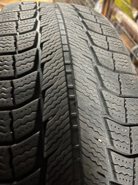 215-70/R16 Michelin X-Ice winter tires on Honda Rims with TPMS