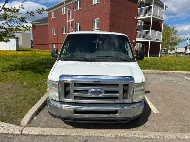 Ford e-350