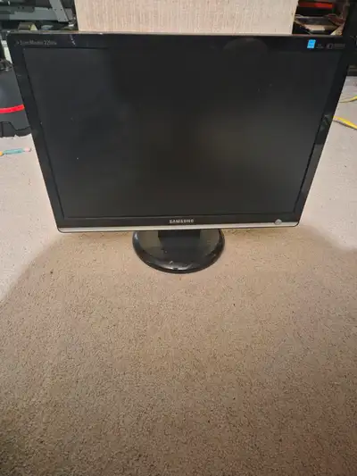 Samsung SyncMaster 226BW 22" Monitor, For Parts / Repair, View more
