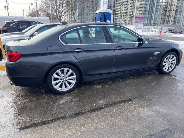BMW 535 XI SEDAN CHARCOAL GREY — photo 3