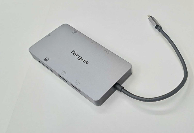 Targus travel dock for sale in Laptop Accessories in Markham / York Region - Image 3