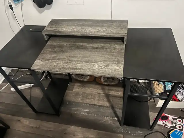 Gaming/Work desk62863733856771123