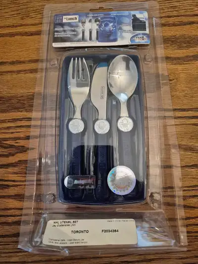 *NEW* NHL Toronto Maple Leafs 3-piece Cutlery Set w/ Case, View more