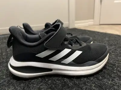 Running Shoes Adidas size 13, View more