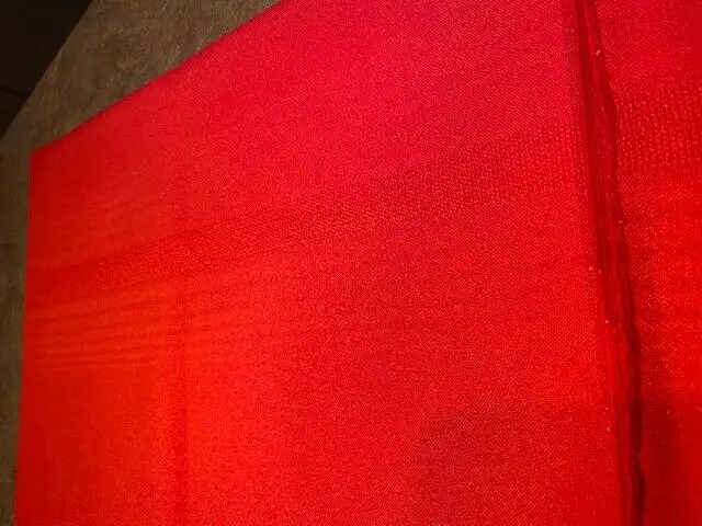 Large Vibrant Red Polyester Tablecloth63234678173569124