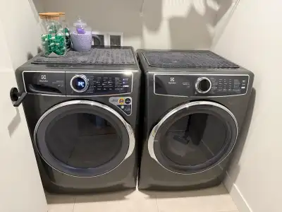 Duo laveuse-secheuse Electrolux, View more