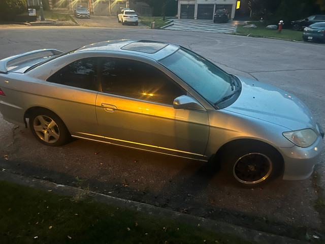 2005 Honda civic coupe in Cars & Trucks in Mississauga / Peel Region - Image 2