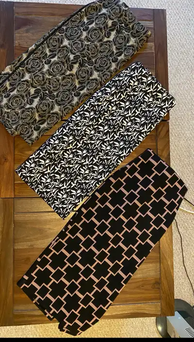 Closet clean out - skirts - size 6s $15 each or 3 for $40 Very gently warm if even worn at all Some...
