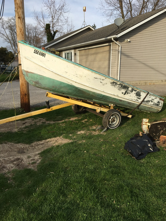 16ft Aluminum Boat and 20hp Mercury outboard motor in Personal Watercraft in Saint John - Image 2