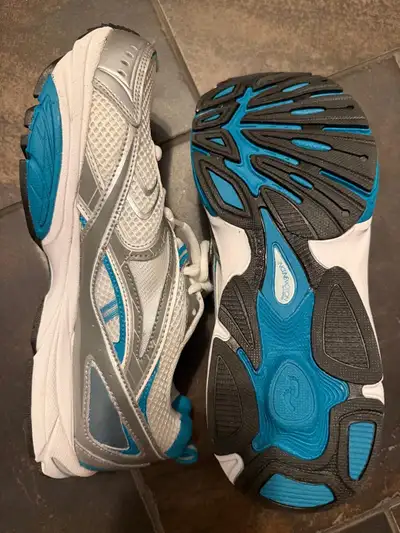 Cheeks Women's Running Shoes, View more