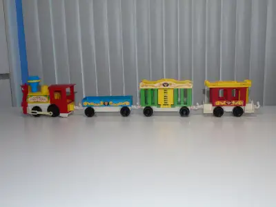 Train  Fisher-Price  No.  991   Circus Train, Voir plus