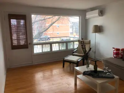 Appartement 4 1/2 a louer- Ste Foy, internet, stationnement