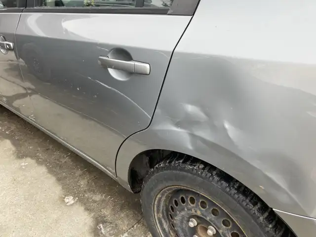 DENTED - RUSTY - RUNS in Cars & Trucks in Calgary - Image 9