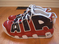 Excellent Condition Nike Air More Uptempo Max Bulls sz US 11.5