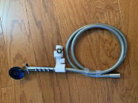 NEW RV SHOWER HEAD AND HOSE