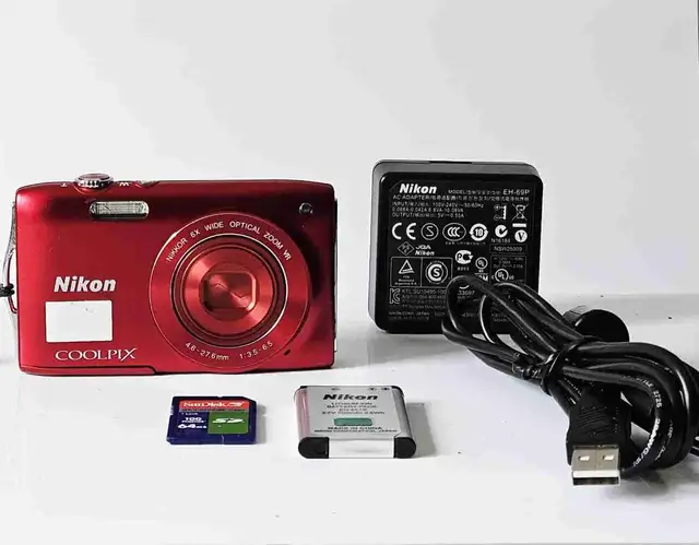 Nikon CoolPix S3300  16-MP Digital Camara-PLS READ DESCRIPTION 