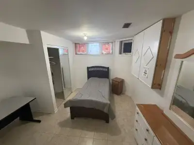 Private room with private washroom for a girl, near Centennial/U.OF.T. Scarborough. Walkout Basement...