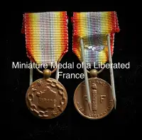 Miniature Medal of a Liberated France (shipping available) 