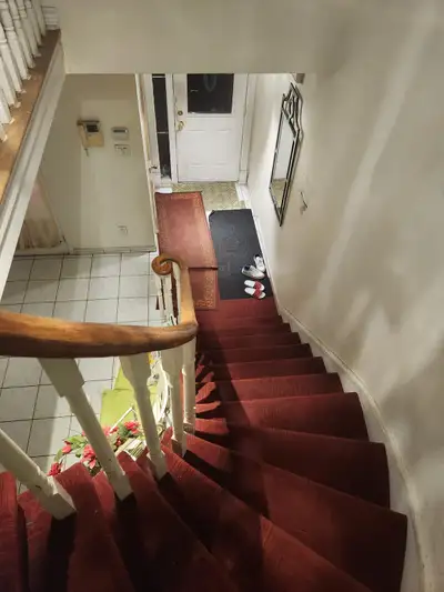 Sharing room for rent near Sheridan College
