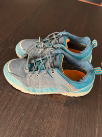 Hiking Shoes Youth Size 3