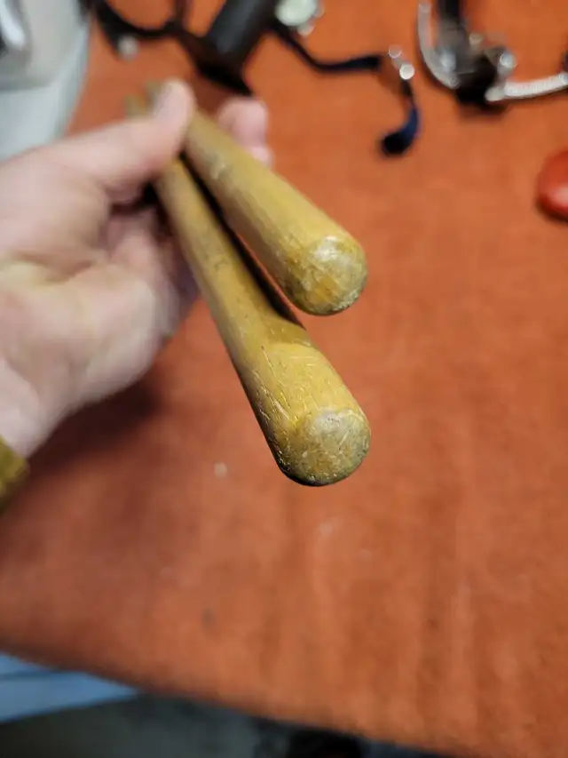 Vintage Vick Firth drum sticks  in Drums & Percussion in Windsor Region - Image 8