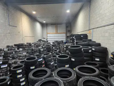 Plusieurs grandeur disponible vente entrepôt méga liquidation