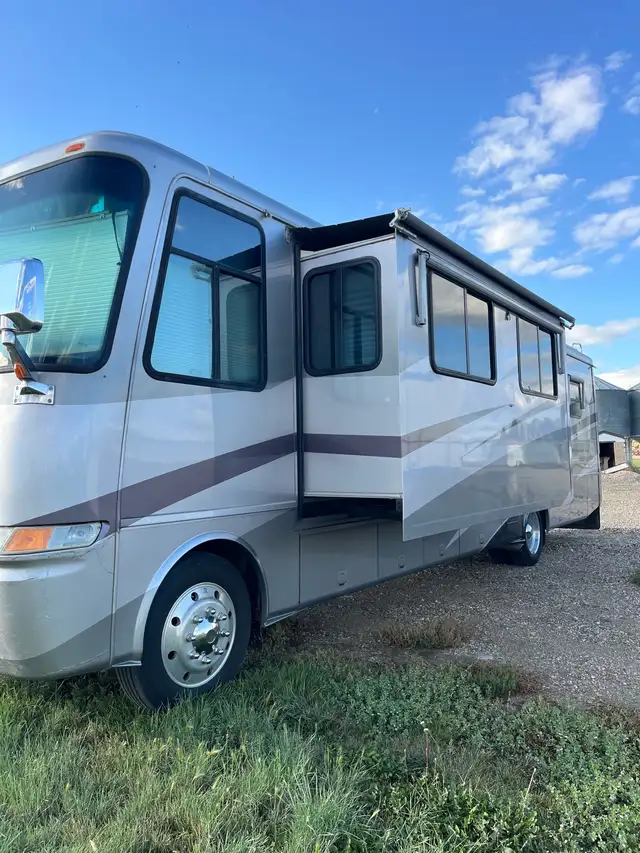 Newmar Mountain Aire motorhome for sale in RVs & Motorhomes in Red Deer - Image 11