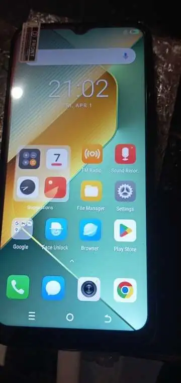 Pova 6 Pro Smartphone Unlocked Like New in Cell Phones in North Bay - Image 7