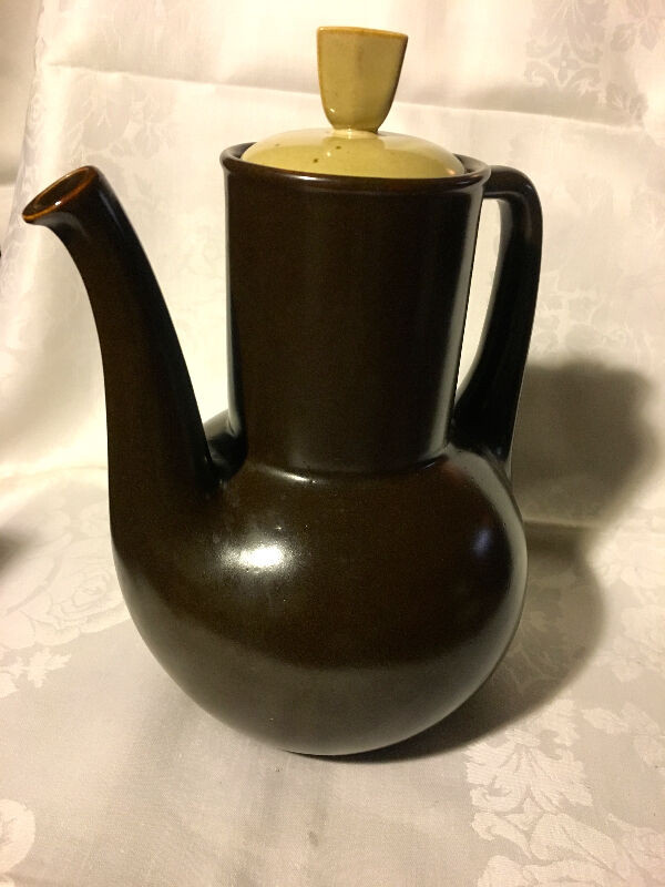 Vintage Rare Mikasa Coffee Pot - The Dunes Cape Cod in Arts & Collectibles in Mississauga / Peel Region - Image 2