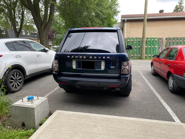 2011 Land Rover Range Rover HSE Lux — photo 4