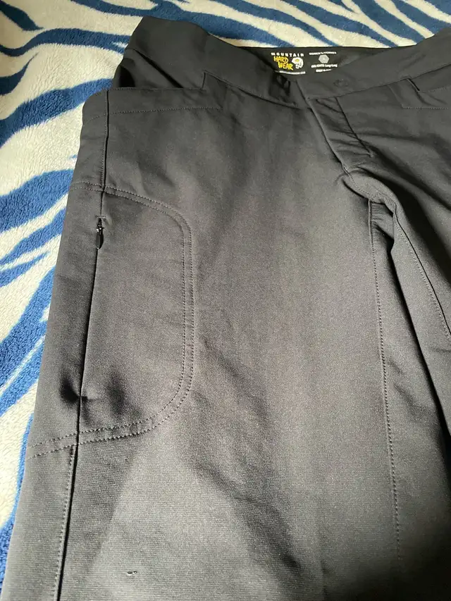 Mountain Hardwear black pants  in Women's - Tops & Outerwear in London - Image 3