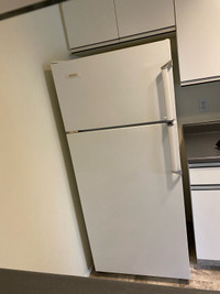Refrigerator / Fridgidaire