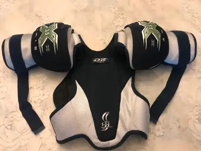 DR hockey shoulder pad+leg board(épaulière+jambière), youth L, View more