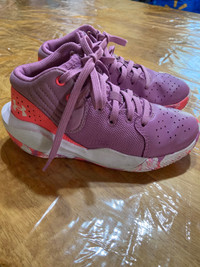 Under Armour Girls Shoes Size 13