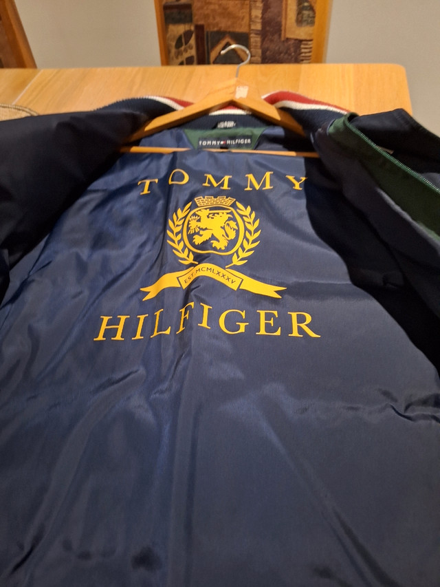 Manteau d'hiver pour homme Tommy Hilfiger dans Hommes  à Longueuil/Rive Sud - Image 3