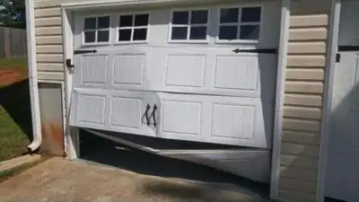 Urgence porte de garage door emergercy réparation repair ! OPEN , View more