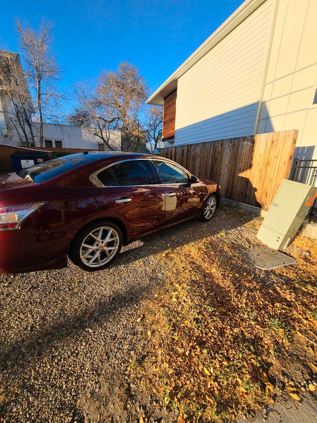 2012 Nissan Maxima. in Cars & Trucks in Lethbridge - Image 3