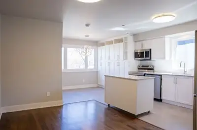 Walk to uOttawa – Newly Renovated 3BR – Utilities Incl – Apr 1, View more