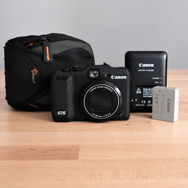 Canon PowerShot G15 - 12.1 MP Camera + Case + extra battery in Cameras & Camcorders in City of Halifax - Image 2