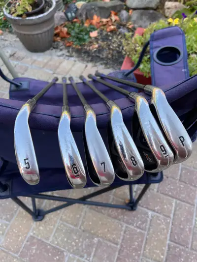 Callaway X Hot 2 Irons 5,6,7,8,9,PWedge = Reg Flex Left Handed, View more
