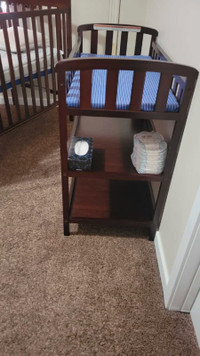 Babies changing table 