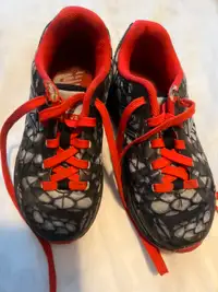 Kids running shoes size 10.5T New Balance