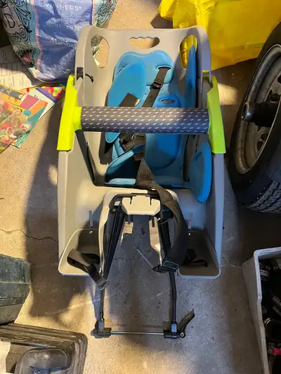 Selling this copilot seat. Like new. Barely used it. My kids are older now
