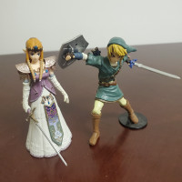 Legend of Zelda: Twilight Princess Gashapon Figures Lot of 2