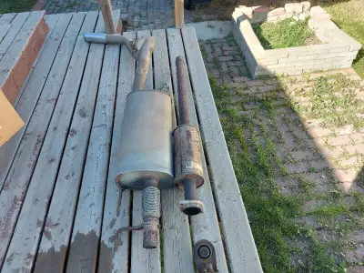 exhaust system for 2020 ford F150 from the y pipe to tail pipe 400 .00 obo