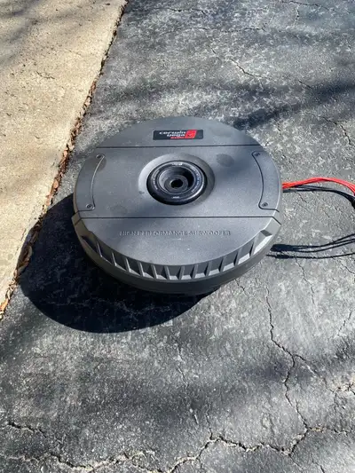 Get ready to amplify your car audio with this Cerwin Vega Mobile High Performance Subwoofer! This us...