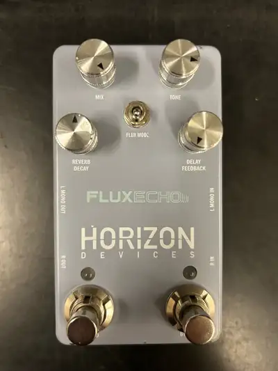 Horizon Devices Flux Echo Delay Reverb Pedal, View more