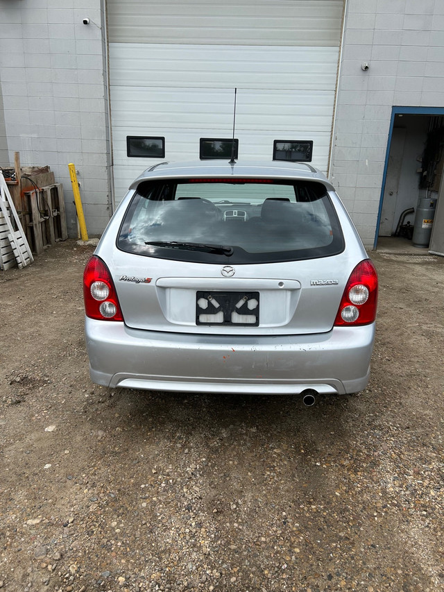 2003 Mazda protege hatch back in Cars & Trucks in Edmonton - Image 4