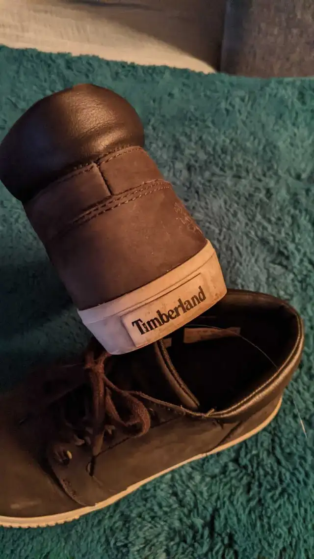 Black Timberland High Tops in Men's Shoes in Mississauga / Peel Region - Image 3