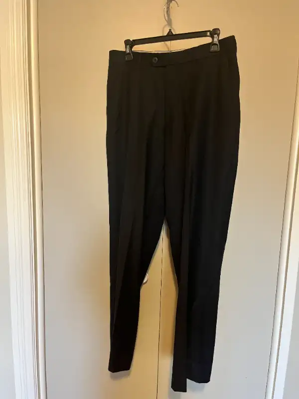BOULEVARD CLUB Mens 32 Navy Blue Pure Fine Wool Dress PANTS in Men's in Calgary - Image 2